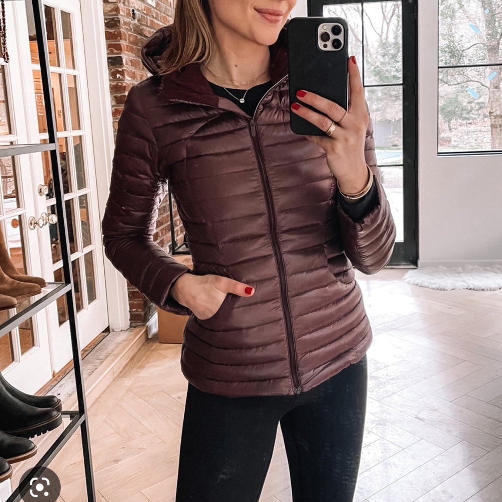 Lululemon Pack It Down Jacket Shine Chianti w/ Removable Hood